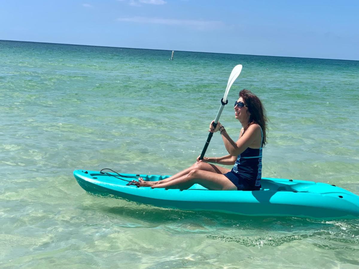 Serenity By The Sea Cottage A Clearwater Beach Exterior foto